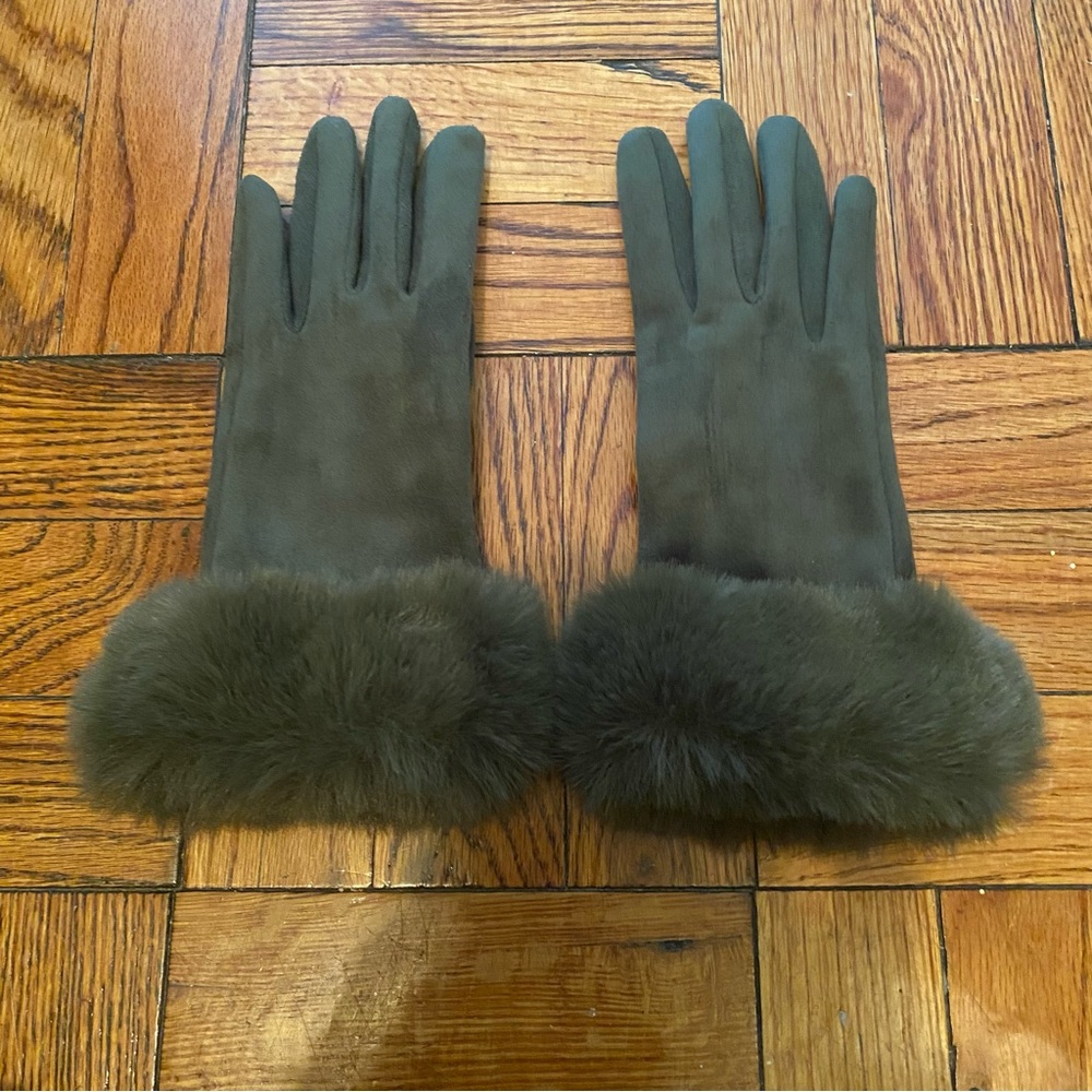 Surell Olive Green Faux Fur-Trimmed Gloves